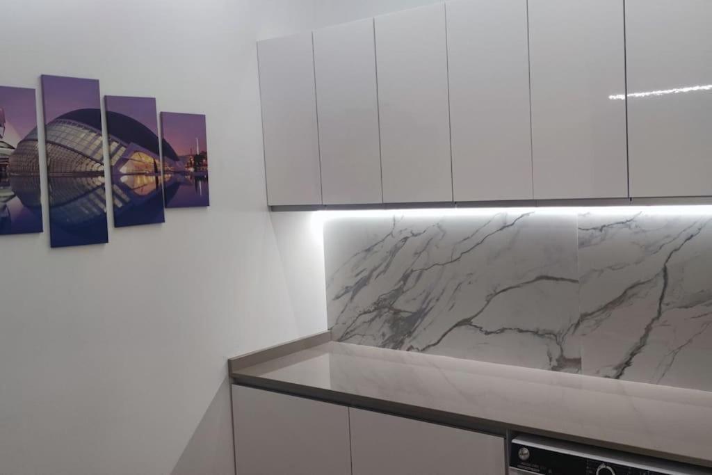 Apartamento 4 Habitaciones 2 Banos Ciudad De Las Ciencias Vt-55209-V 瓦伦西亚 外观 照片